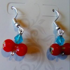 Cute earrings